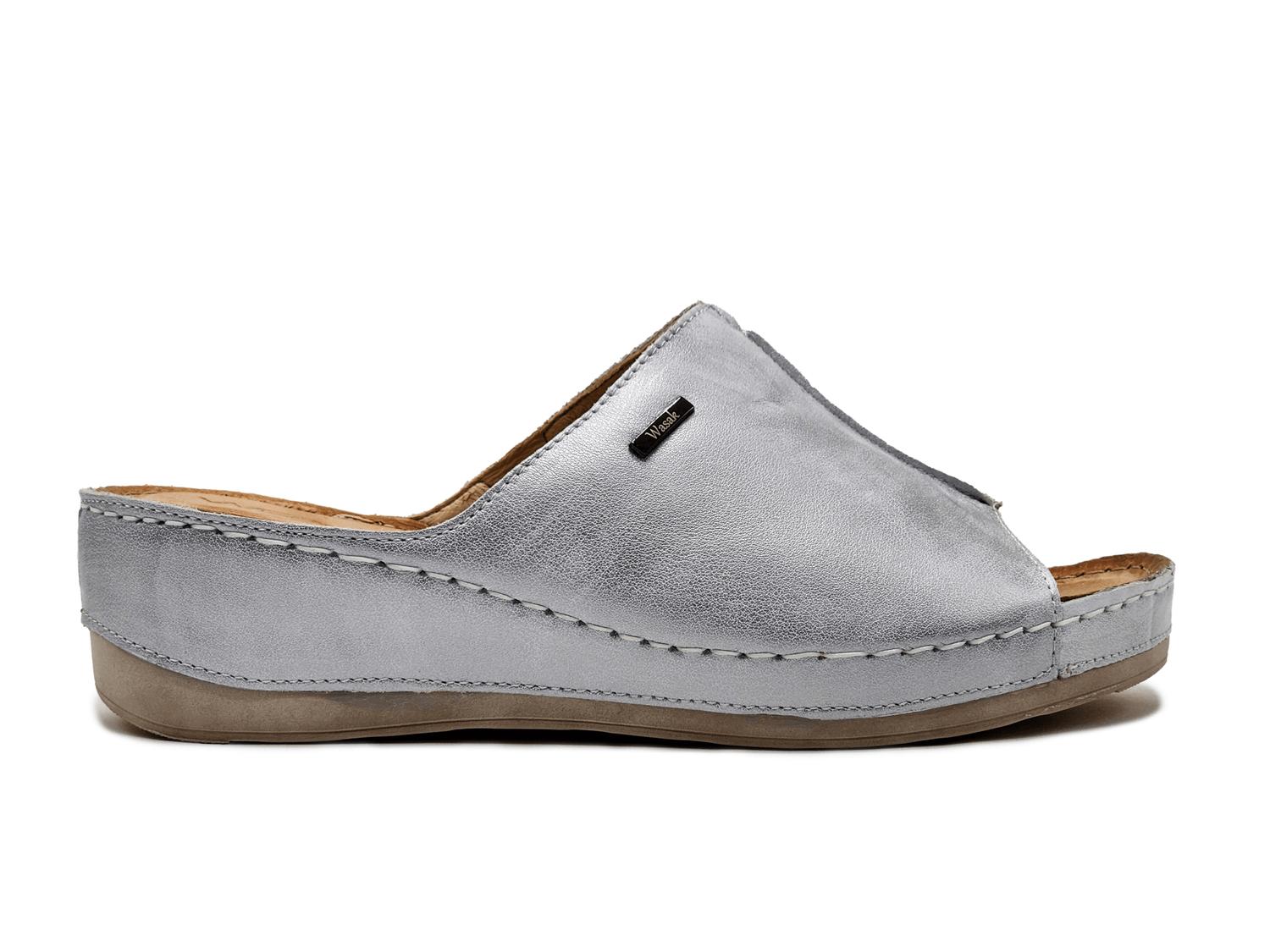 23484478-9ee1-408f-bf2d-f1732f3c2333-upscale_15k-1500x1500-1 Wasak - Women's Marra Leather Sandals - Image 1