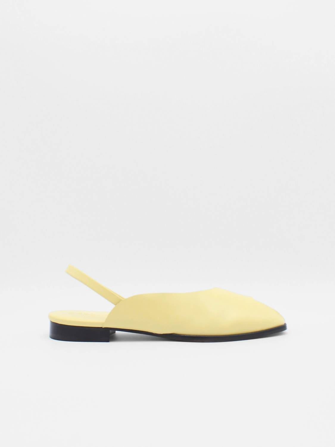 9e80d012-25d9-420f-b180-15fcbde4b2c5-upscale_15k-1500x1500-70 About Arianne - Women's Freja Nectar Sling Back Sandals - Image 1