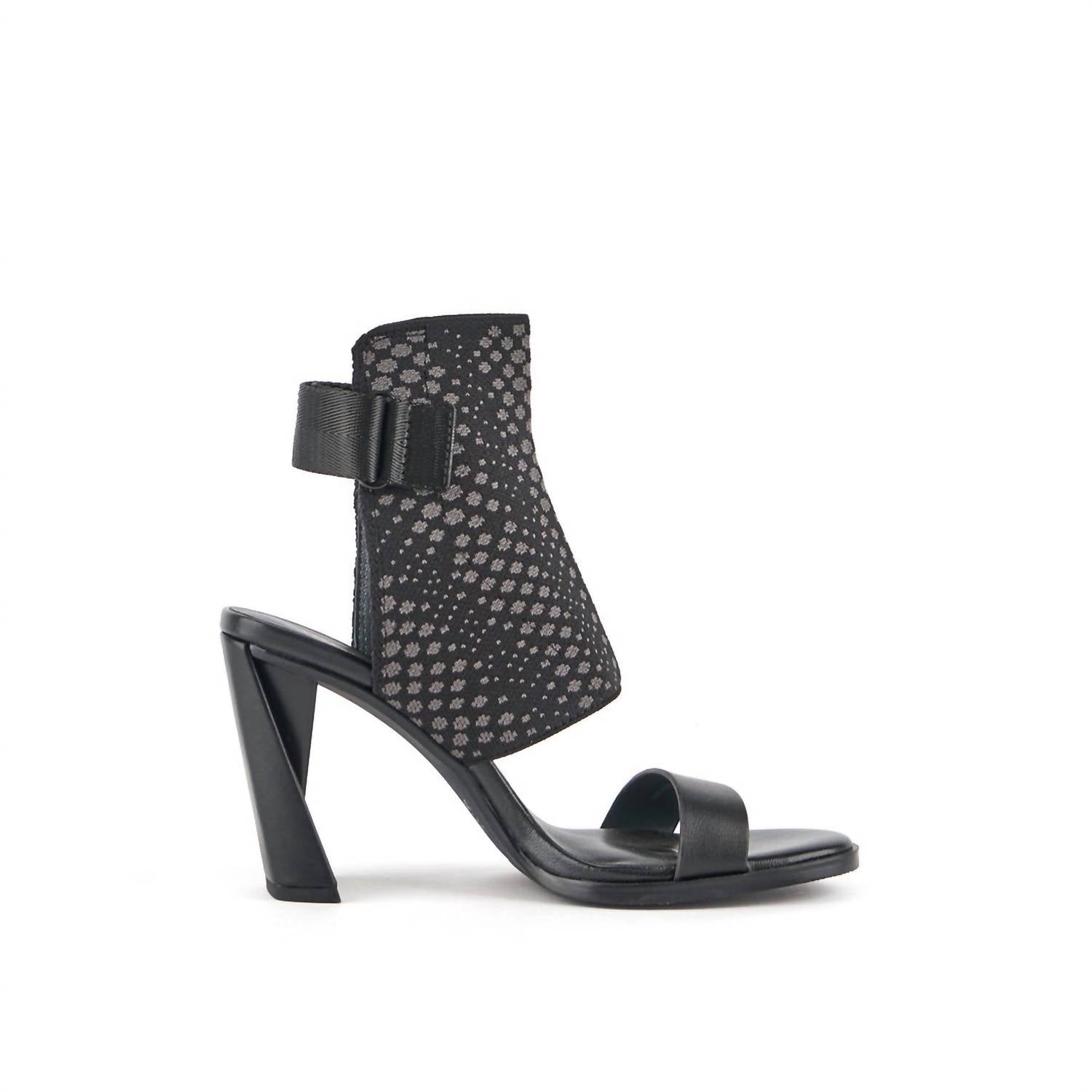 eaf43732-762b-49bf-8a07-2f52db57130d-upscale_15k-1500x1500-70 United Nude - Women's Zink Fab High Sandals - Image 1